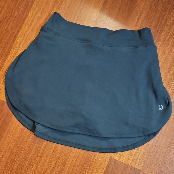 Gilly Hicks Dresses & Skirts - Gilly Hicks Active Ballet Wrap    Skortie Skirt Hunter Green Small